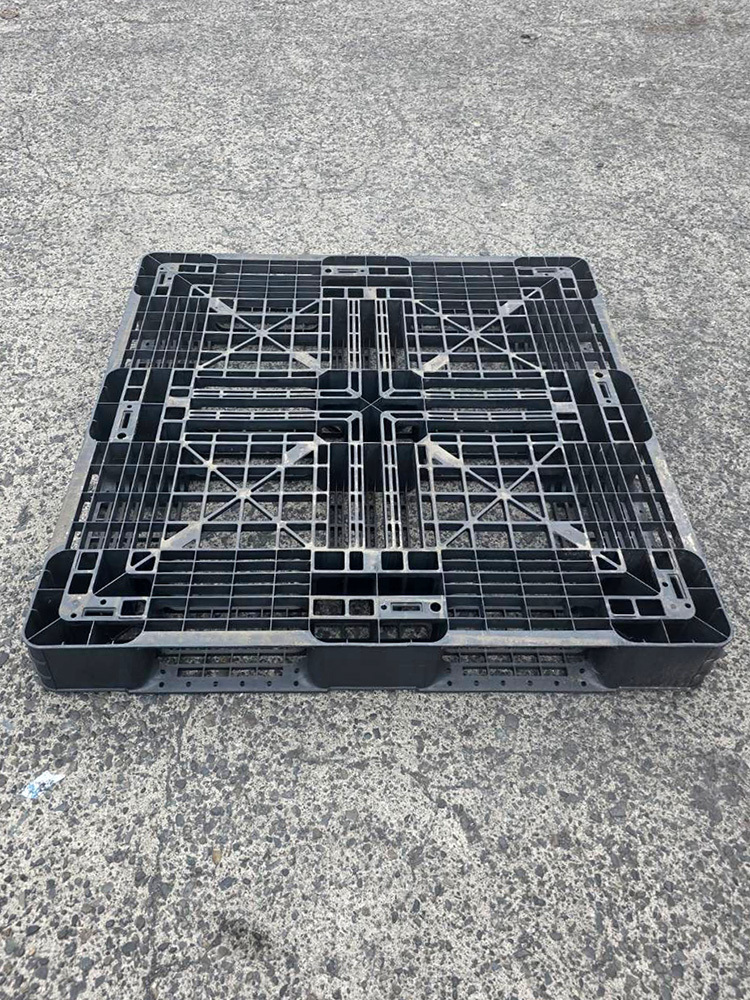 SNP物流　中古プラスチックパレット