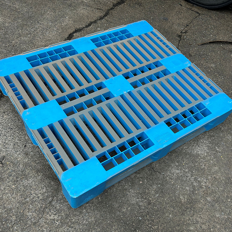 SNP物流　中古プラスチックパレット