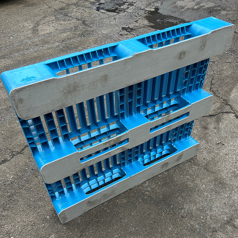 SNP物流　中古プラスチックパレット